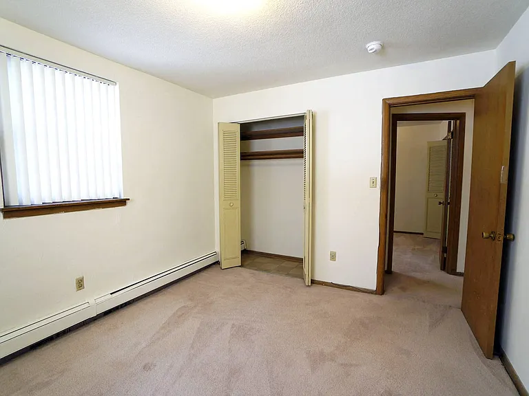 Priscilla Standish Apartments — Photo 61