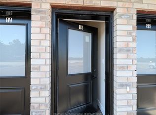 24254 Winter Line Rd #1B, Chatham Kent, ON N0P 1Z0