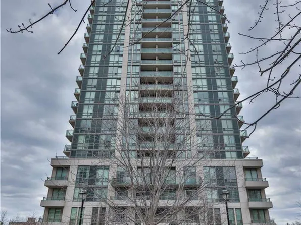 3515 Kariya Dr #2510, Mississauga, ON L5B 0C1