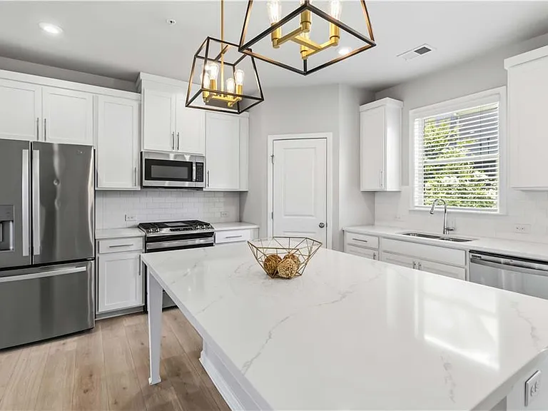 6504 Brooklake Ct — Photo 6