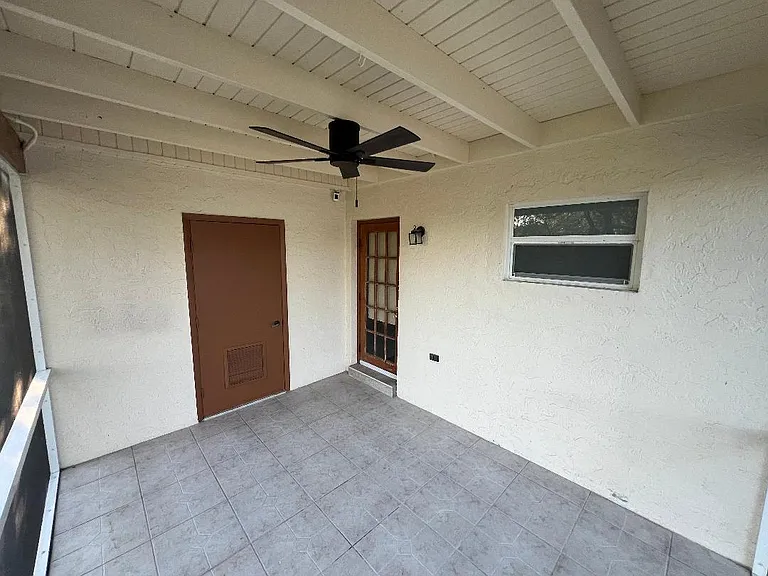 219 Bent Arrow Dr — Photo 13
