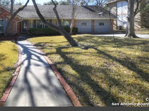 5th image of 3514 Red Oak Ln
