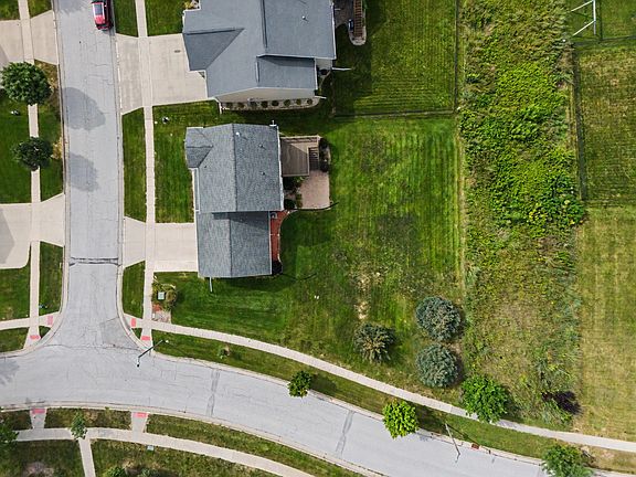 3rd image of 3005 Whitetail Ln