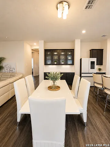 6710 Encore Oaks — Photo 3