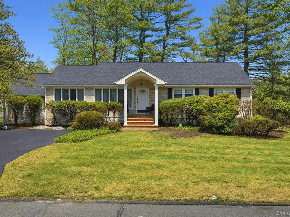 15 Hershel Terrace, Monsey, NY 10952