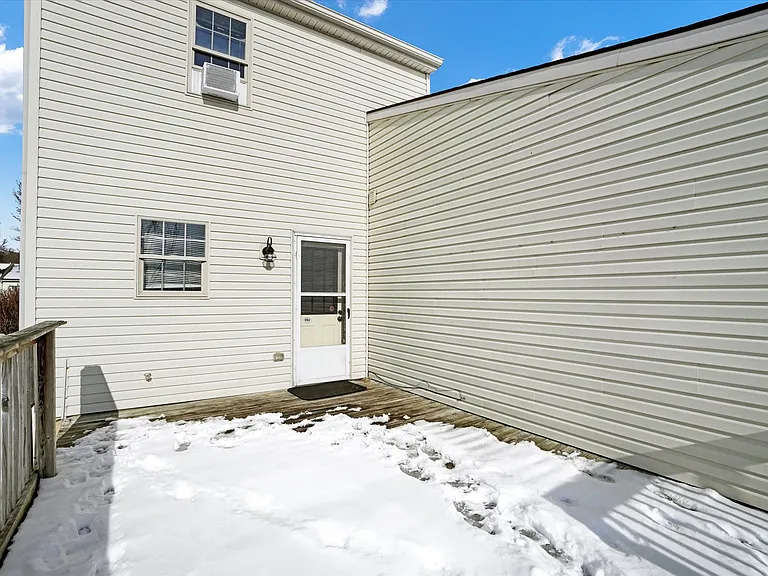 3051 Solar Dr — Photo 20