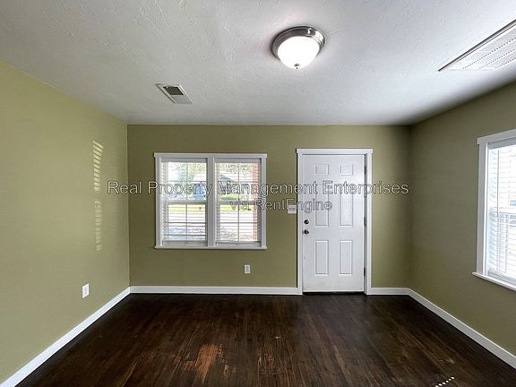 3rd image of 1503 NW 46th St