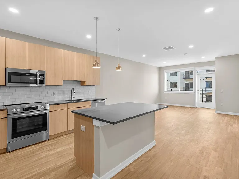 The Keystone Apartments — Photo 77