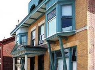 434 1/2 Loras Blvd, Dubuque, IA 52001