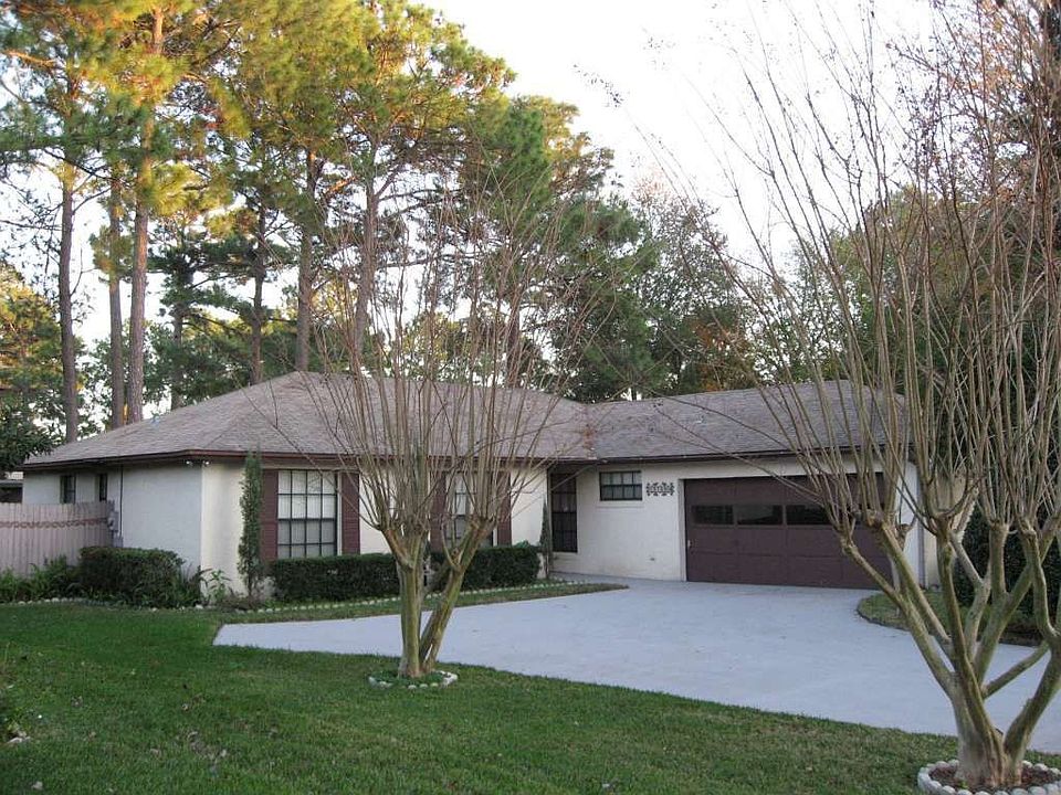 2nd image of 9769 Chesterfield Dr