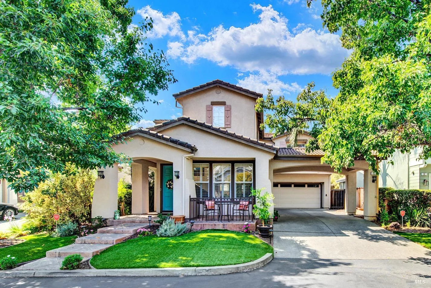 47 Blackberry Drive photo 1