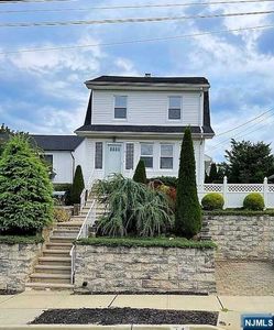 74 Charter Oak St, Wood Ridge, NJ, 07075