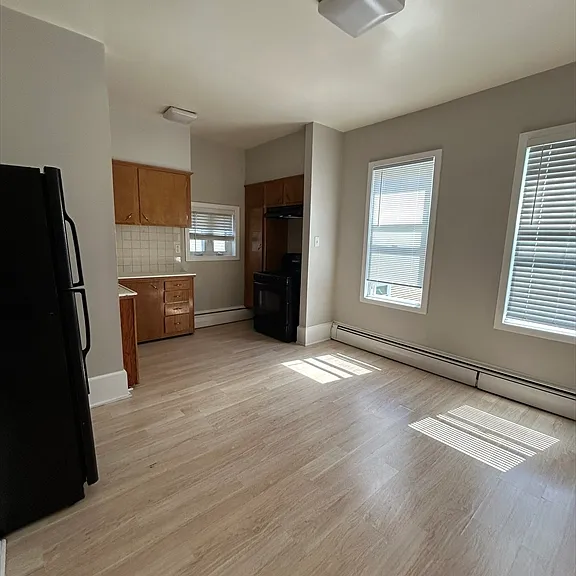 613 Durfee St #2 — Photo 20