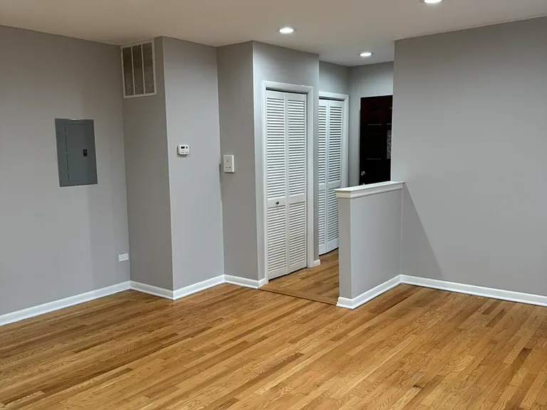 2121 Saint Johns Ave #8 — Photo 2