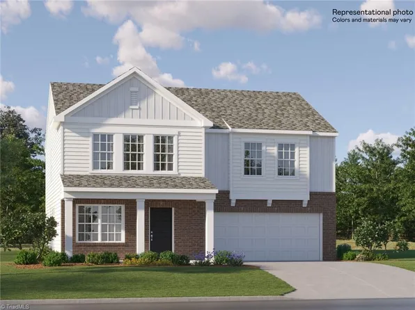 6018 Red Pheasant Dr, Kernersville, NC 27284