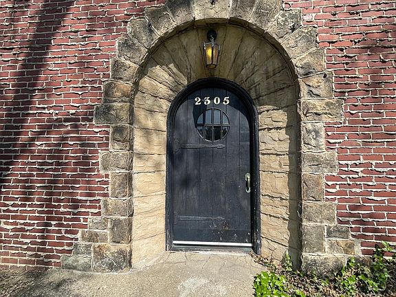 4th image of 2305 State Rd #7