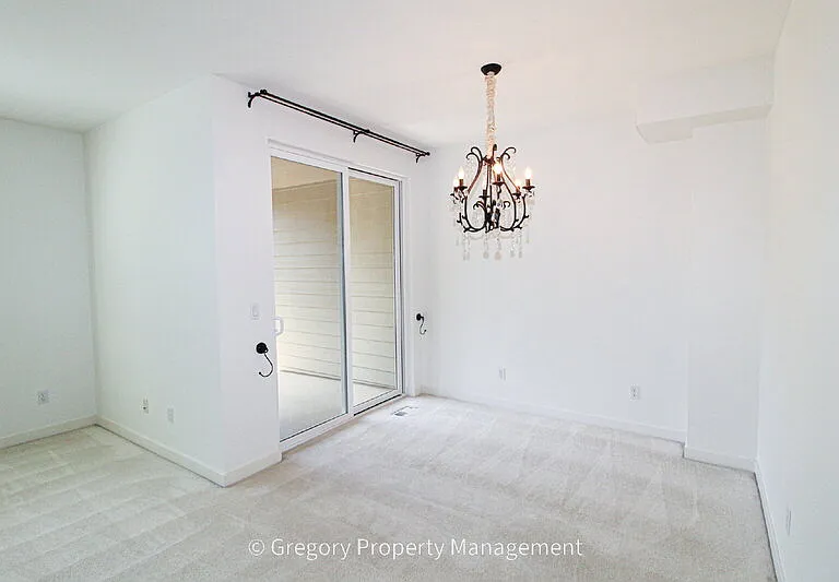 13824 N Creek Dr #802 — Photo 7