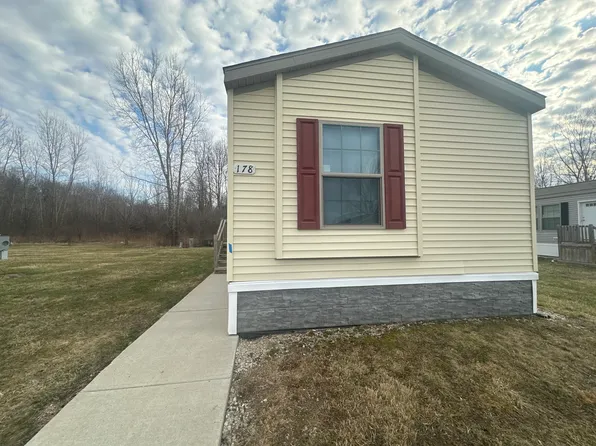 178 Maple Wood, Flint, MI 48504