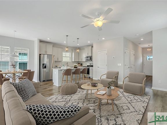 5th image of 28 Pomona Circle
