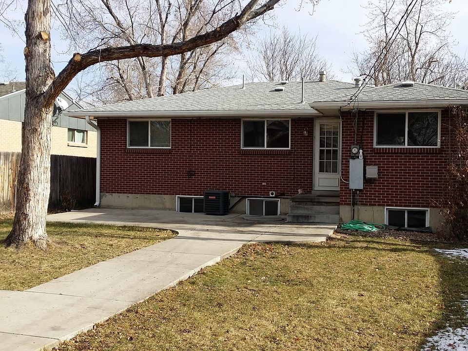 2nd image of 2145 Jay St