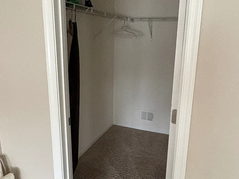 8507 Stansbury Lake Dr — Photo 14