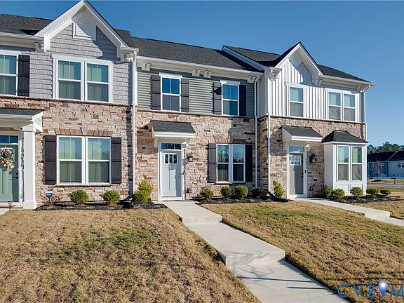 2nd image of 2028 Orange Blossom Ln