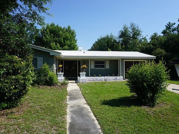 2nd image of 1679 Sunny Hills Blvd