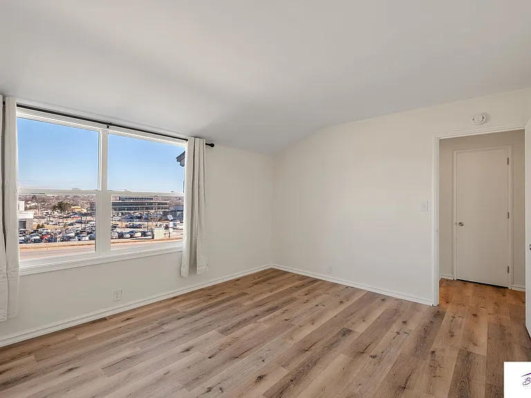 8713 Indian Hills Dr — Photo 5