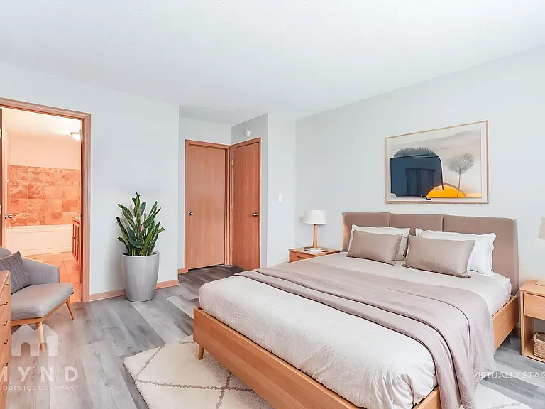 5038 Rolling Rock Ct — Photo 4