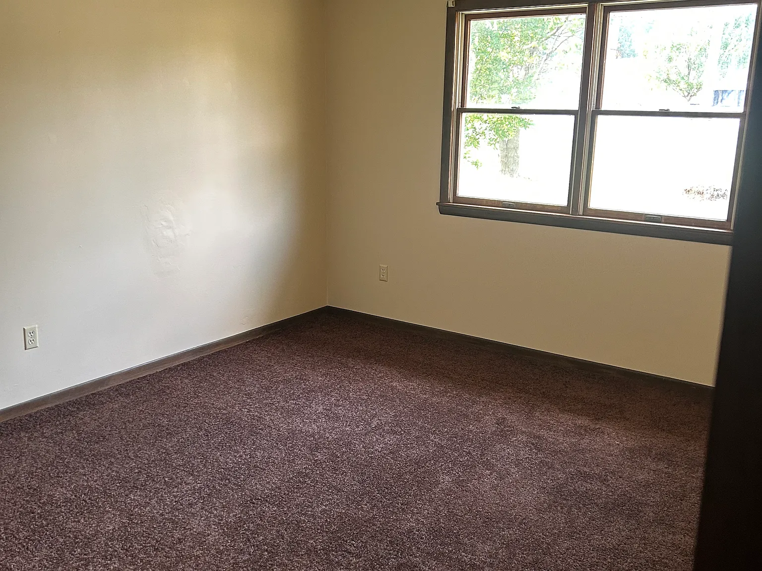3886 Summit Rd — Photo 3