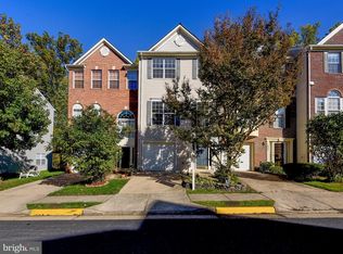 8355 Jovin Cir, Springfield, VA 22153