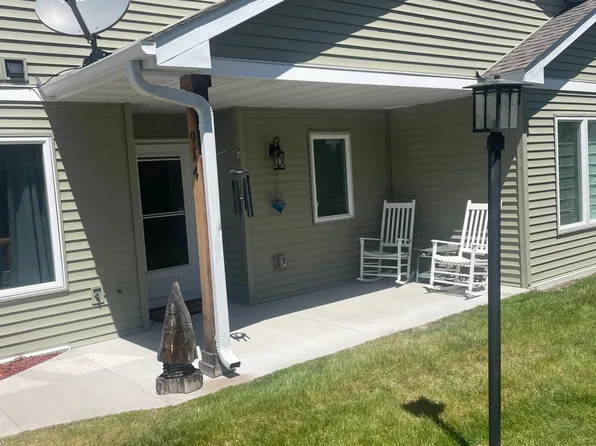 914 Cartway Ln, Hinckley, MN 55037