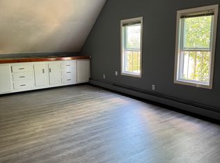 28 Tuxedo Ave #3, Providence, RI 02909