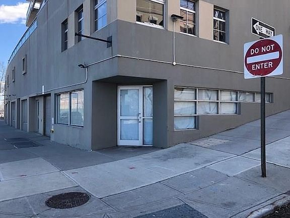 2nd image of 224 Richmond Ter Floor 3
