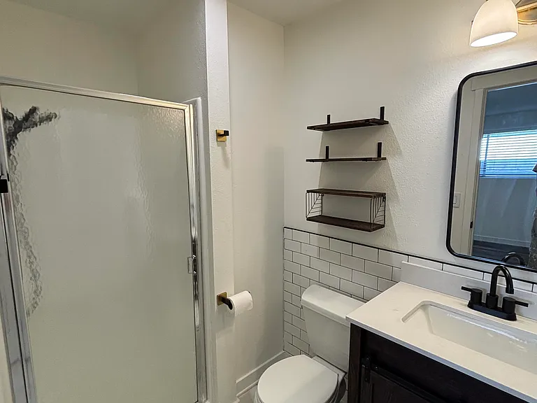 10826 E Burnside St #10826 — Photo 17