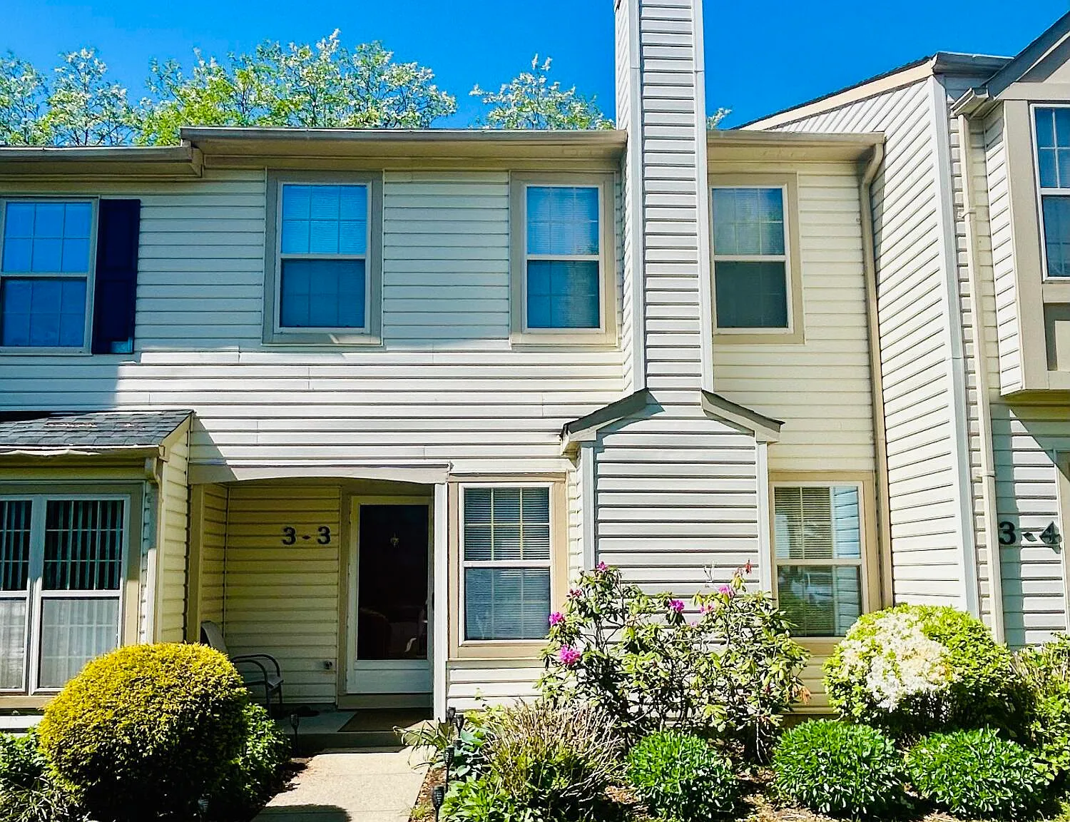 2 bed, 2.5 bath, 1346 sqft, $2,900 — Photo 1