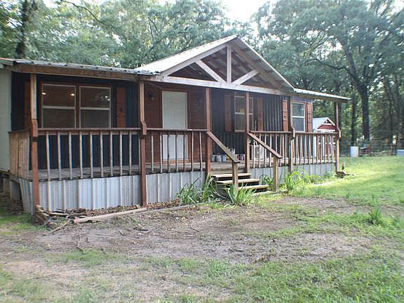 3rd image of 148 Golden Oaks Dr