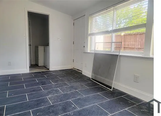 28 Right Wing Dr — Photo 22
