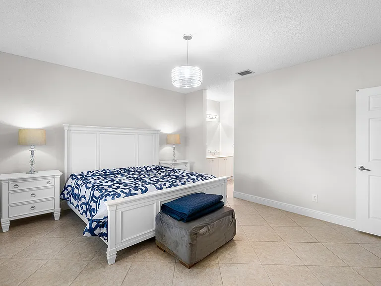 2473 S Coral Trace Cir — Photo 11