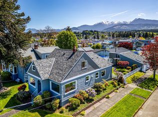 702 Caroline St, Port Angeles, WA