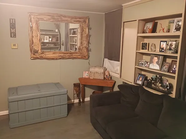 501 4th St SE, Deer River, MN 56636