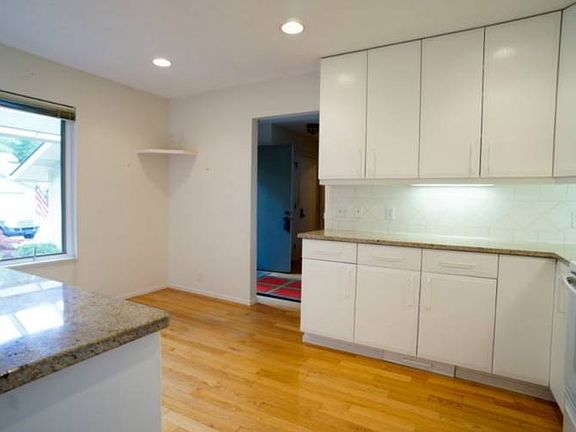 Notice that the cabinets reach all the way to the ceiling making for great storage potential!