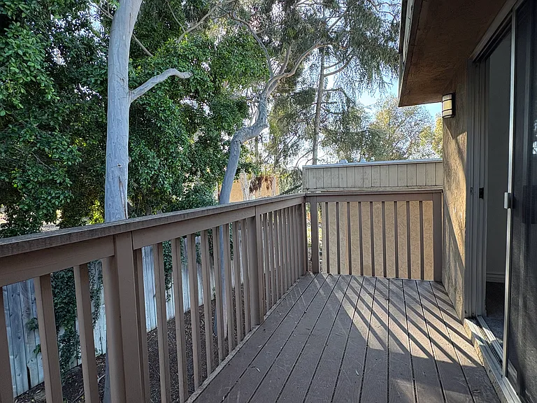 8557 Lemon Ave #20 — Photo 5
