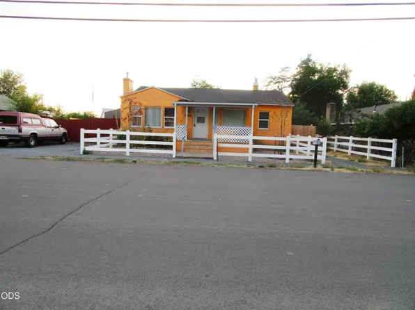 603 N East St, Alturas, CA 96101