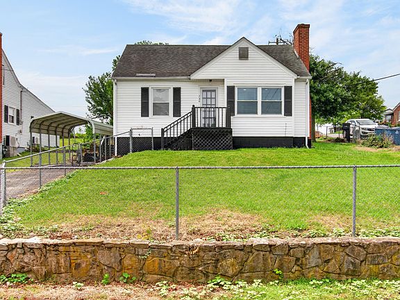 2nd image of 734 Maple Ave