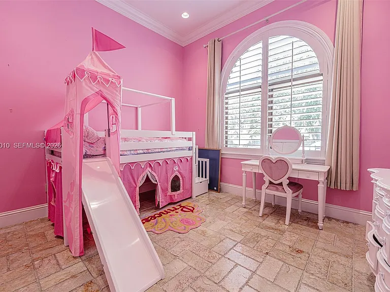 9240 SW 140th St — Photo 36