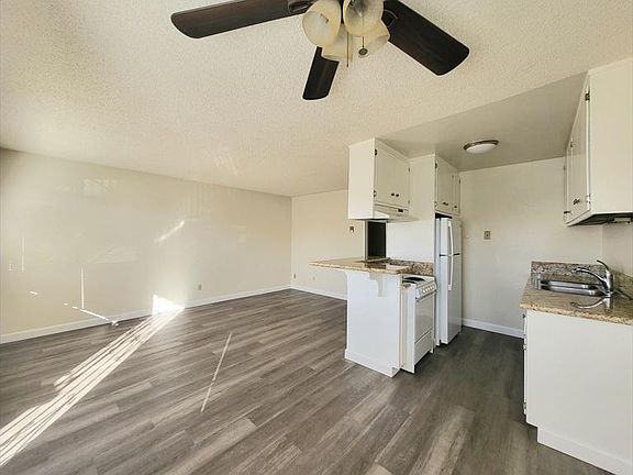 3rd image of 3070 Landis St APT 2