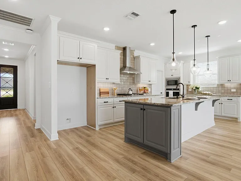 9727 Rockwell Dr — Photo 17
