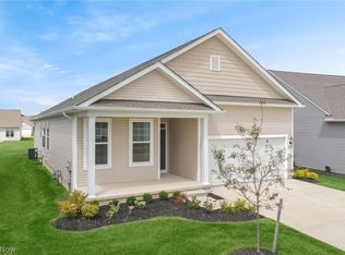 532 Cedar Crest Dr, Elyria, OH