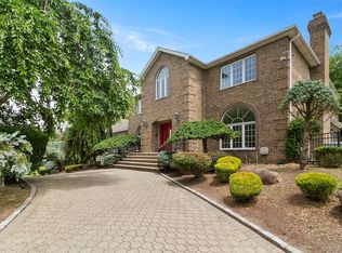 25 Pine Glen Dr, Blauvelt, NY 10913